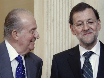 1341923252115Rajoy Juan Carlos detalledn